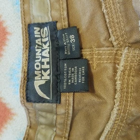 Mountain Khaki Alpine Utility Shorts tobacco color size 38 - Picture 2 of 6